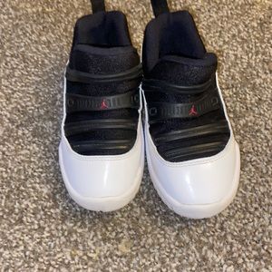 Toddler Jordan 11 Retro flex